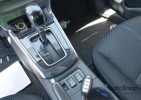 2017 Nissan Sentra Sr from USA, damaged, VIN 3N1AB7AP2HY410788